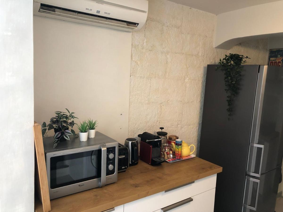 Le Triplex Les Halles Intra Muros อาวีญง ภายนอก รูปภาพ